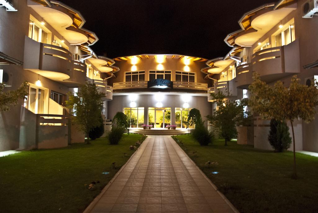 Vila Dincic Veliko Gradiste Luaran gambar